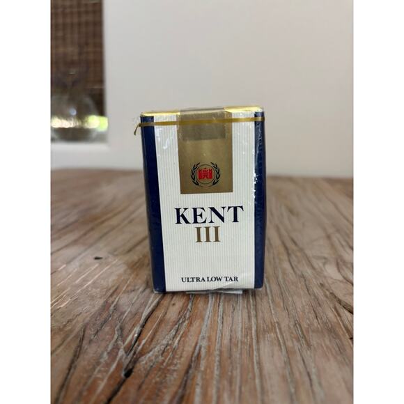 Vintage pack of Kent III cigarettes "Ultra Low Tar" DUMMY Unopened Package - Picture 1 of 5